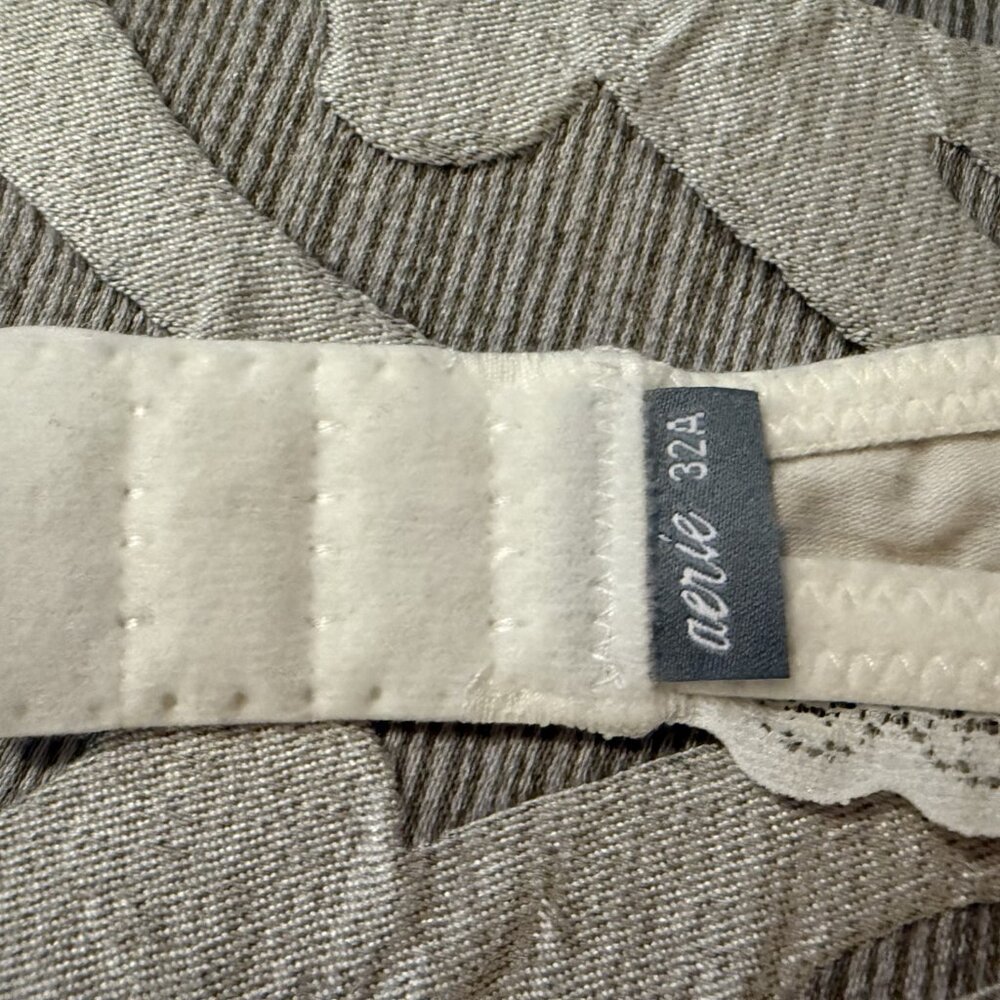 Aerie Real Happy Wireless Lightly Lined Bra Cream 32A Lace Adjustable Straps - Picture 5 of 7